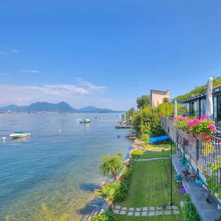 Apartment Red House Terrace Private - Happy Baveno