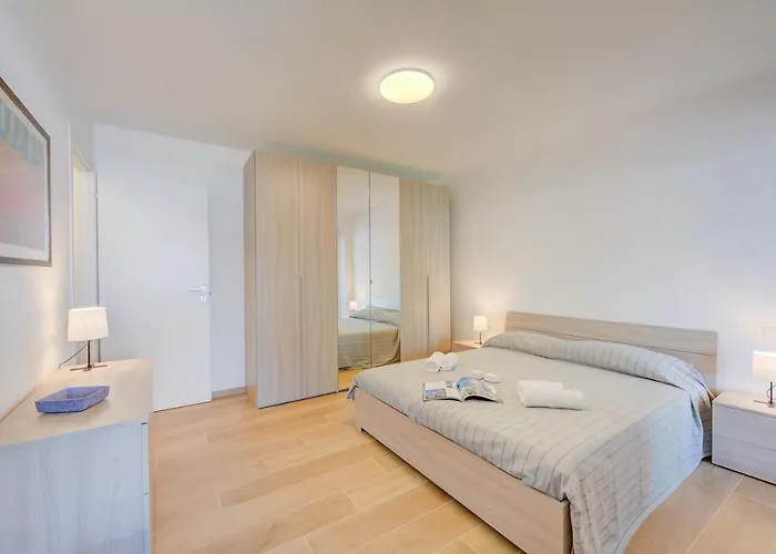 Red House Terrace Private - Happy * Baveno