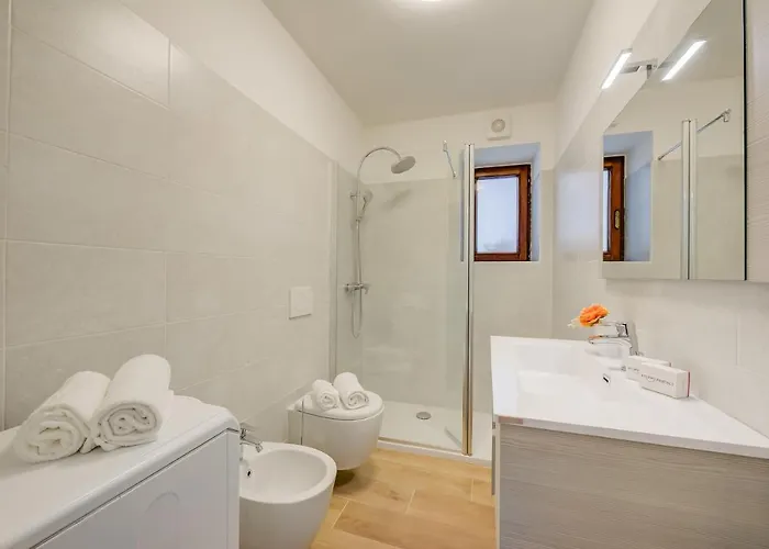 Red House Terrace Private - Happy Baveno