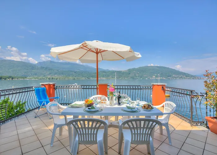 Lejlighed Red House Terrace Private - Happy Baveno